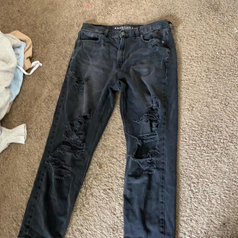 Black mom jeans